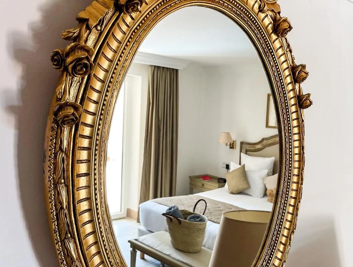 Le Phebus & Spa - Relais & Chateaux Joucas 5*,