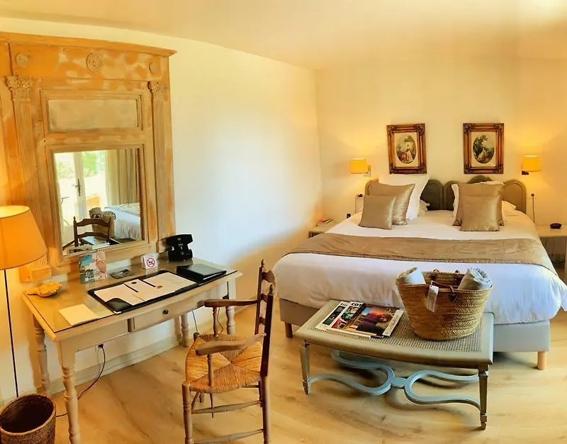 ***** Hotel Le Phebus & Spa - Relais & Chateaux Joucas France